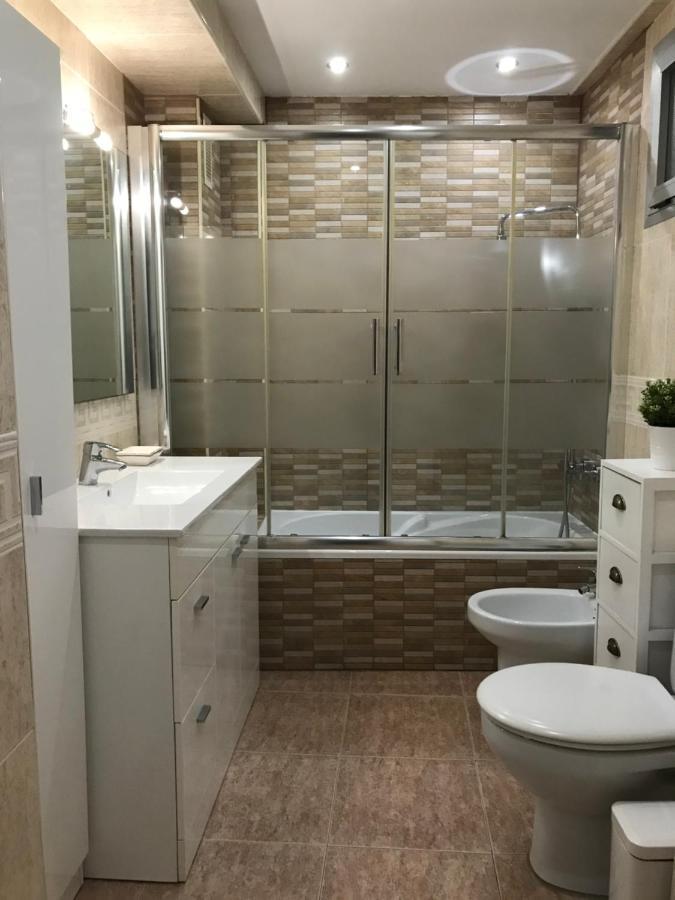 Apartamento Con Parking Gratis En El Centro, 2 Dormitorios Almería Dış mekan fotoğraf