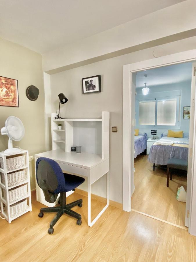 Apartamento Con Parking Gratis En El Centro, 2 Dormitorios Almería Dış mekan fotoğraf
