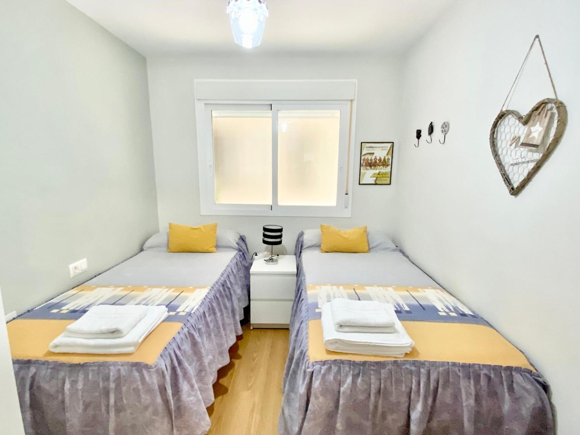 Apartamento Con Parking Gratis En El Centro, 2 Dormitorios Almería Dış mekan fotoğraf