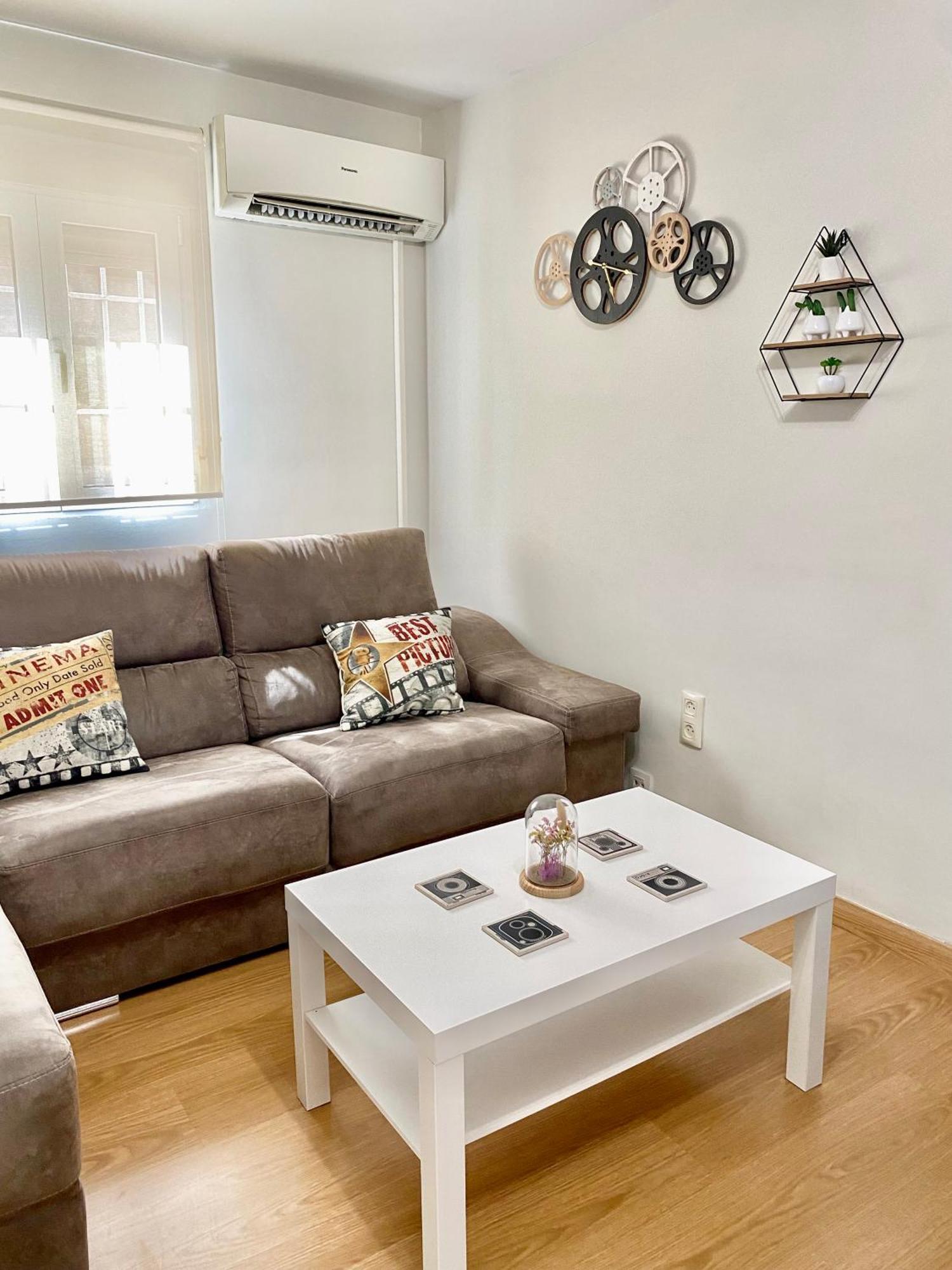 Apartamento Con Parking Gratis En El Centro, 2 Dormitorios Almería Dış mekan fotoğraf